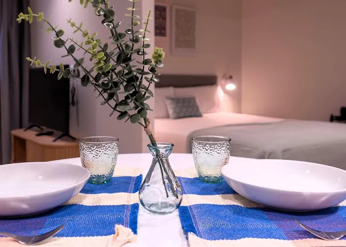 Lydia By Gaiarooms *